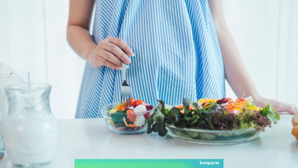 9 Makanan Yang Sebaiknya Dikonsumsi Ibu Hamil Di Trimester Pertama Kumparan Com
