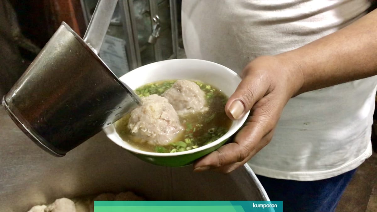 Banyak Berubah Bakso Kumis Blok S Masih Ramai Pengunjung Kumparan Com