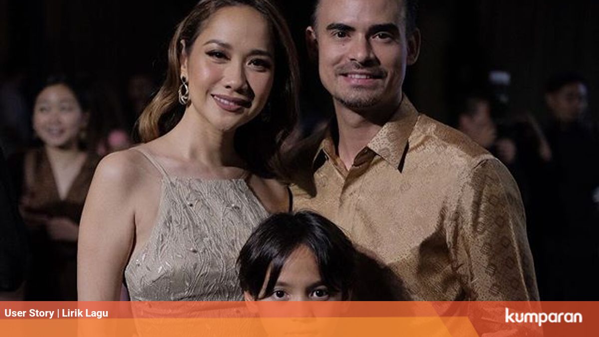 Lirik Lagu Wanita Terbahagia Persembahan Cinta Bcl Untuk Ashraf Sinclair Kumparan Com