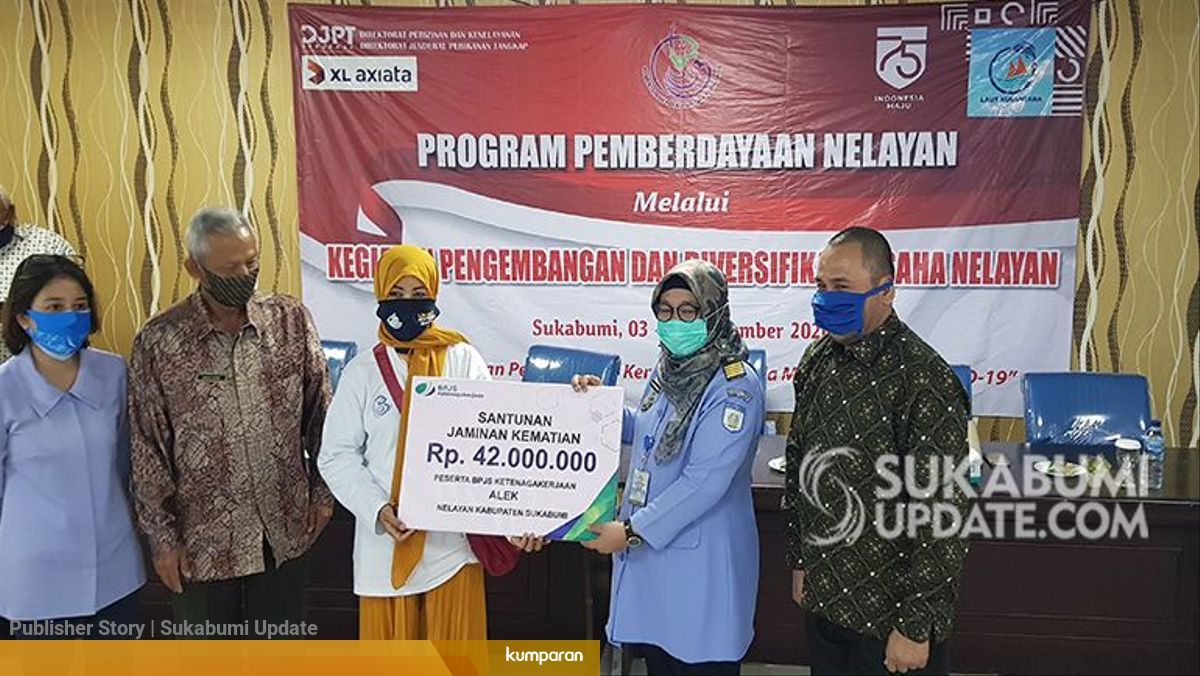 Ahli Waris Nelayan Sukabumi Terima Santuan Rp 42 Juta Kumparan Com