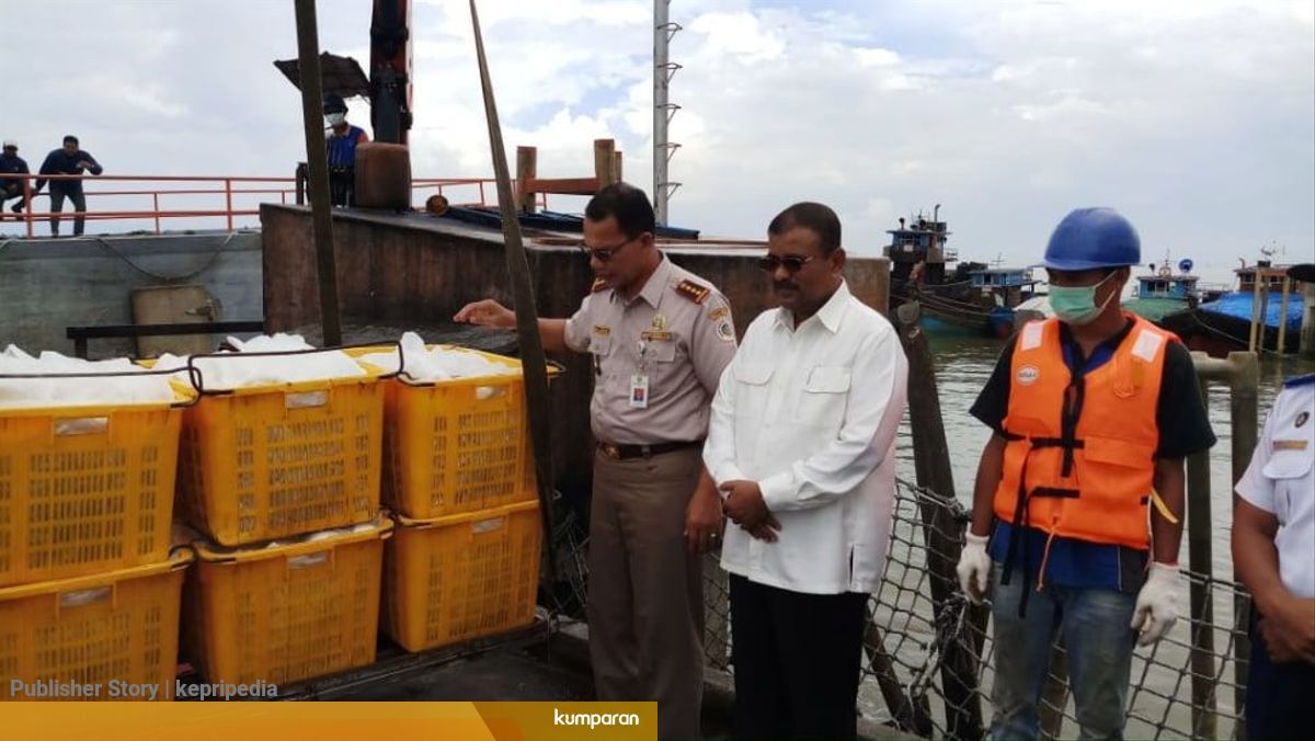 20 Ton Kulit Kayu Bakau Dari Karimun Di Ekspor Ke Philipina