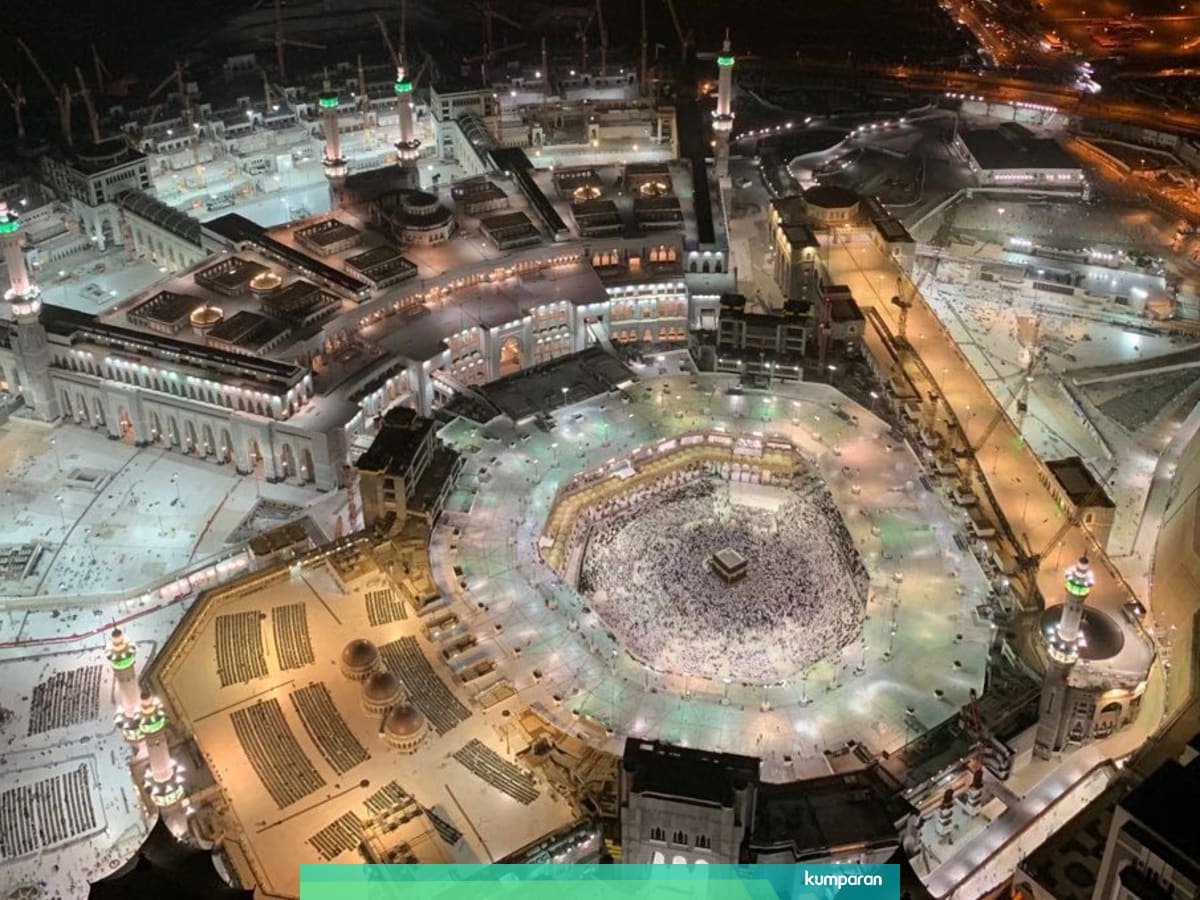 Menilik 6 Masjid Dengan Arsitektur Terindah Dan Termegah Di Asia Kumparan Com