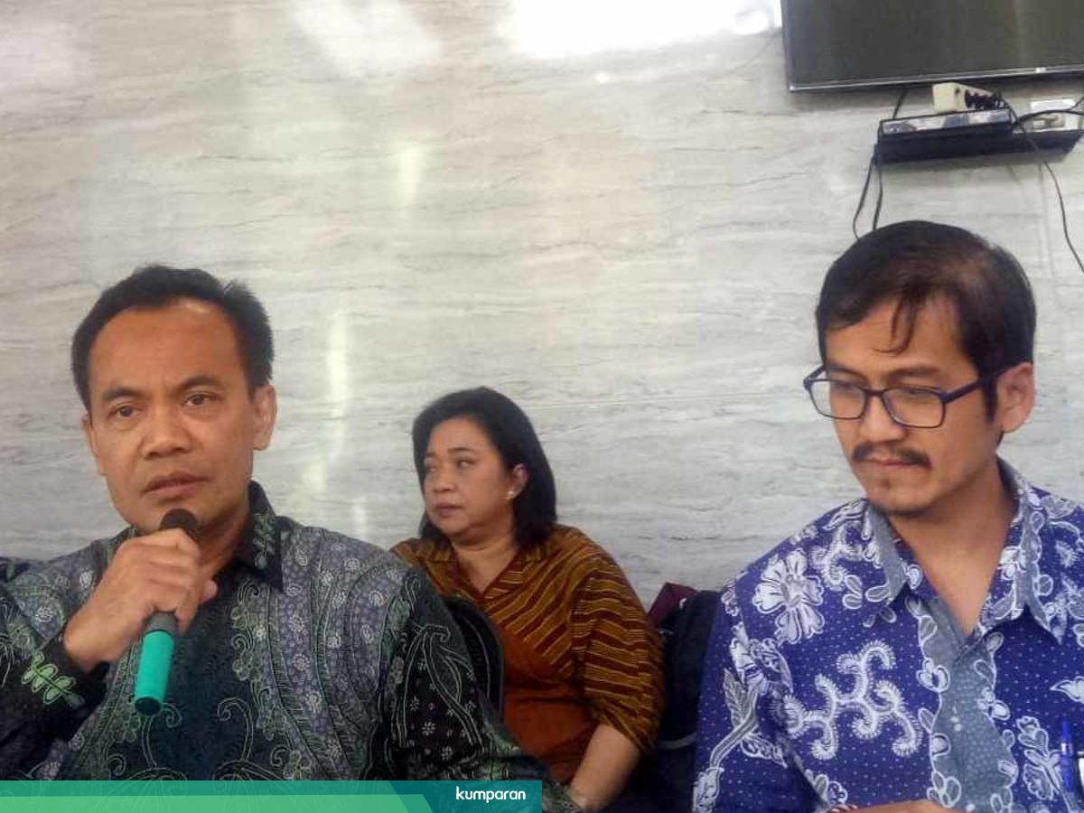 Jokowi Akan Kirim Surat Ke Dpr Bahas Ruu Cipta Lapangan Kerja Kumparan Com