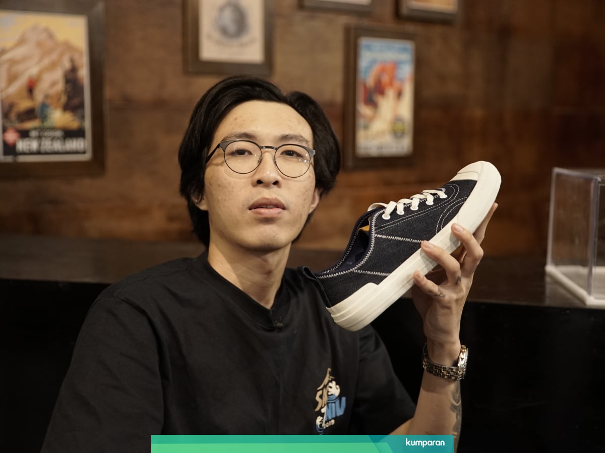 Dr Tirta Sepatu Lokal Bisa Bersaing Dengan Merek Luar Kumparan Com