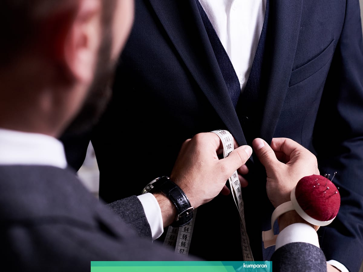 5 Tips Dasar Memilih Jas Yang Tepat Untuk Hari Pernikahan Kumparan Com