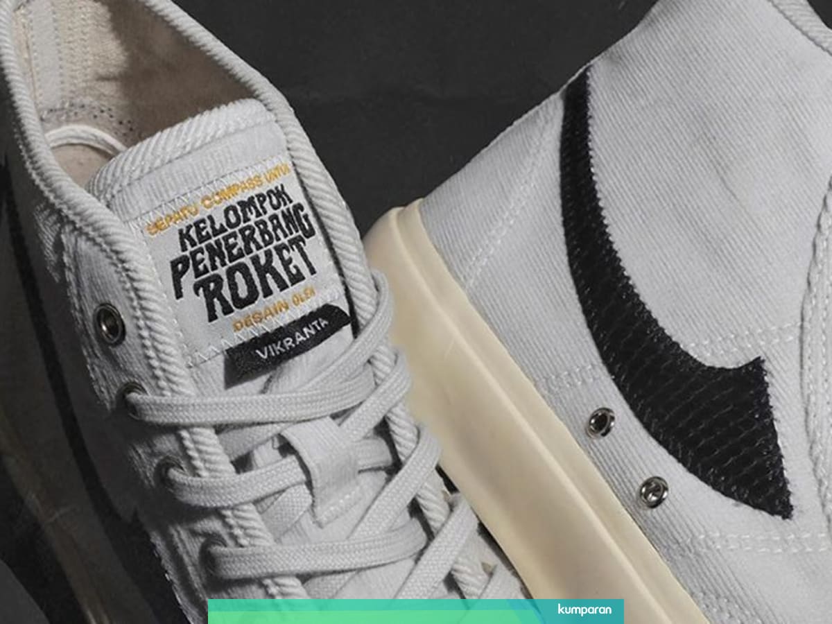 Sepatu Compass Rilis 3 Sepatu Kolaborasi Sama Kelompok Penerbang Roket Kumparan Com