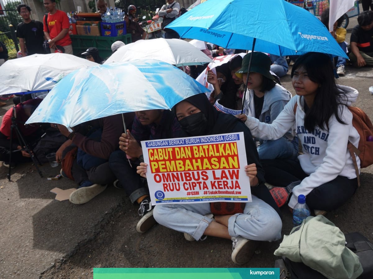 Pimpinan Baleg Dpr Terima 10 Ribu Chat Dari Buruh Tolak Ruu Omnibus Law Kumparan Com