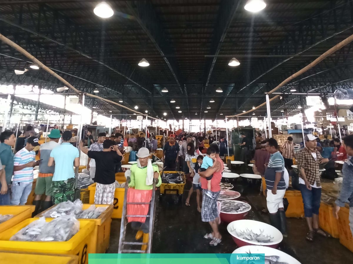 Foto Melihat Aktivitas Di Pasar Ikan Muara Angke Kumparan Com