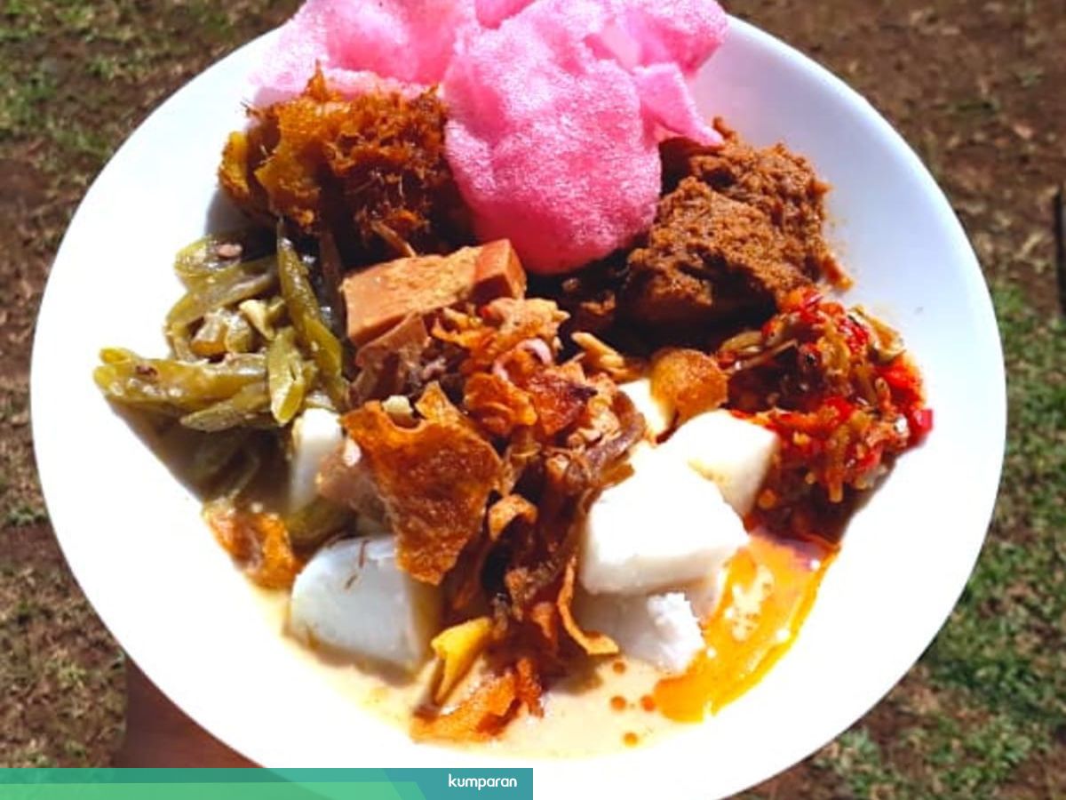 5 Tempat Makan Masakan Padang Enak Di Jakarta Kumparan Com