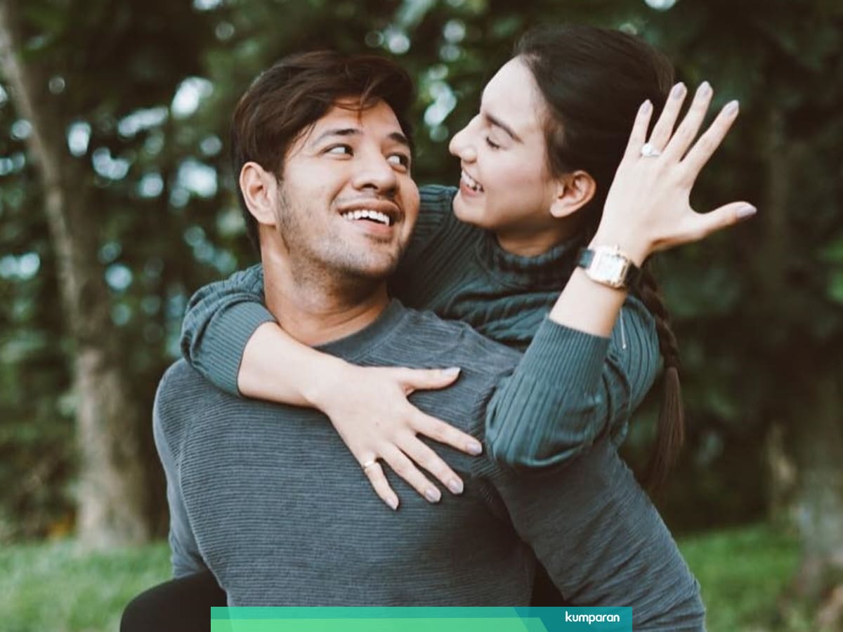 Foto 5 Potret Pernikahan Ammar Zoni Dan Irish Bella Kumparan Com