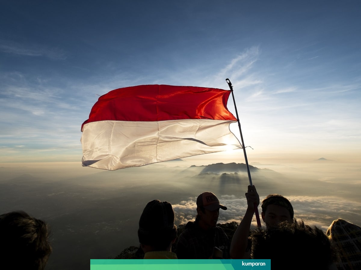 Aturan Hukum Pidana Terhadap Penghina Bendera Negara Kumparan Com
