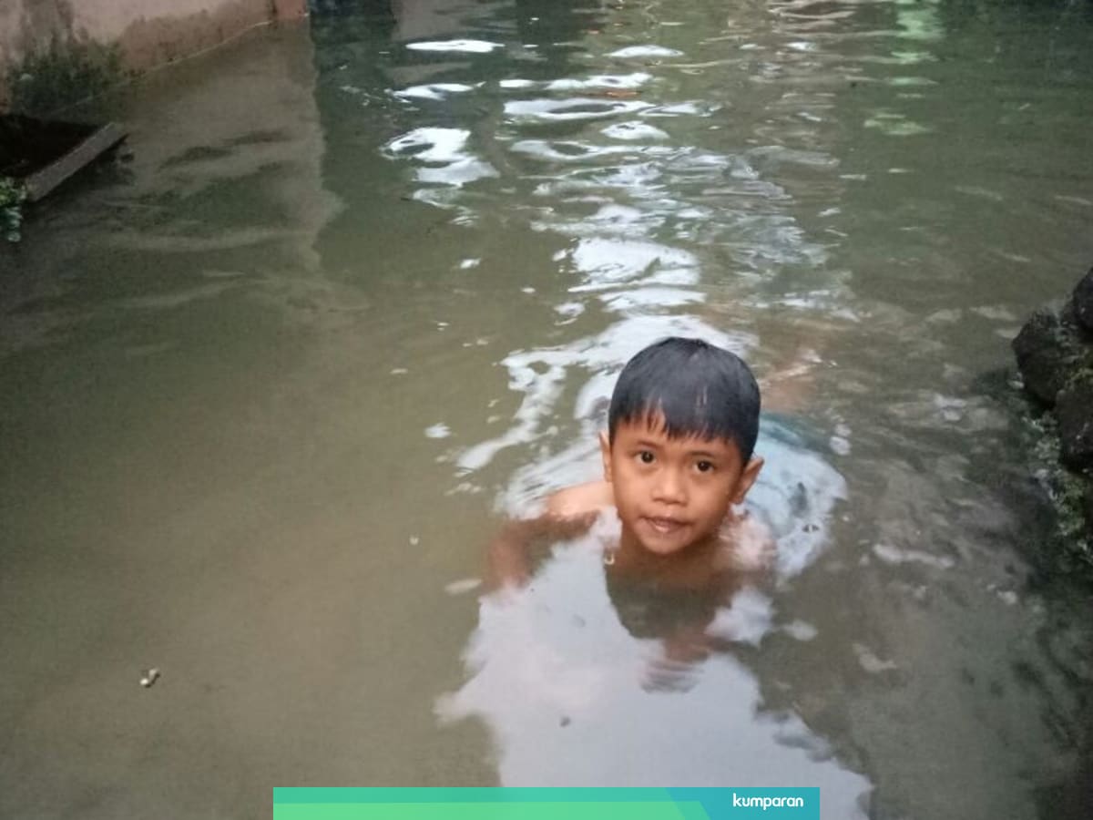 Menikmati Libur Tahun Baru Saat Momen Banjir Ala Warga Jabodetabek Kumparan Com