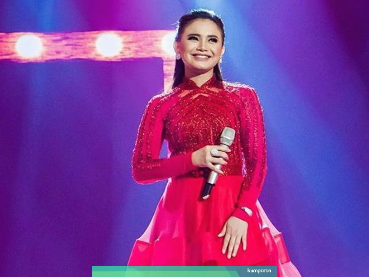 4 Lagu Baru Rossa Di Album A New Chapter Direkam Di Amerika Serikat Kumparan Com