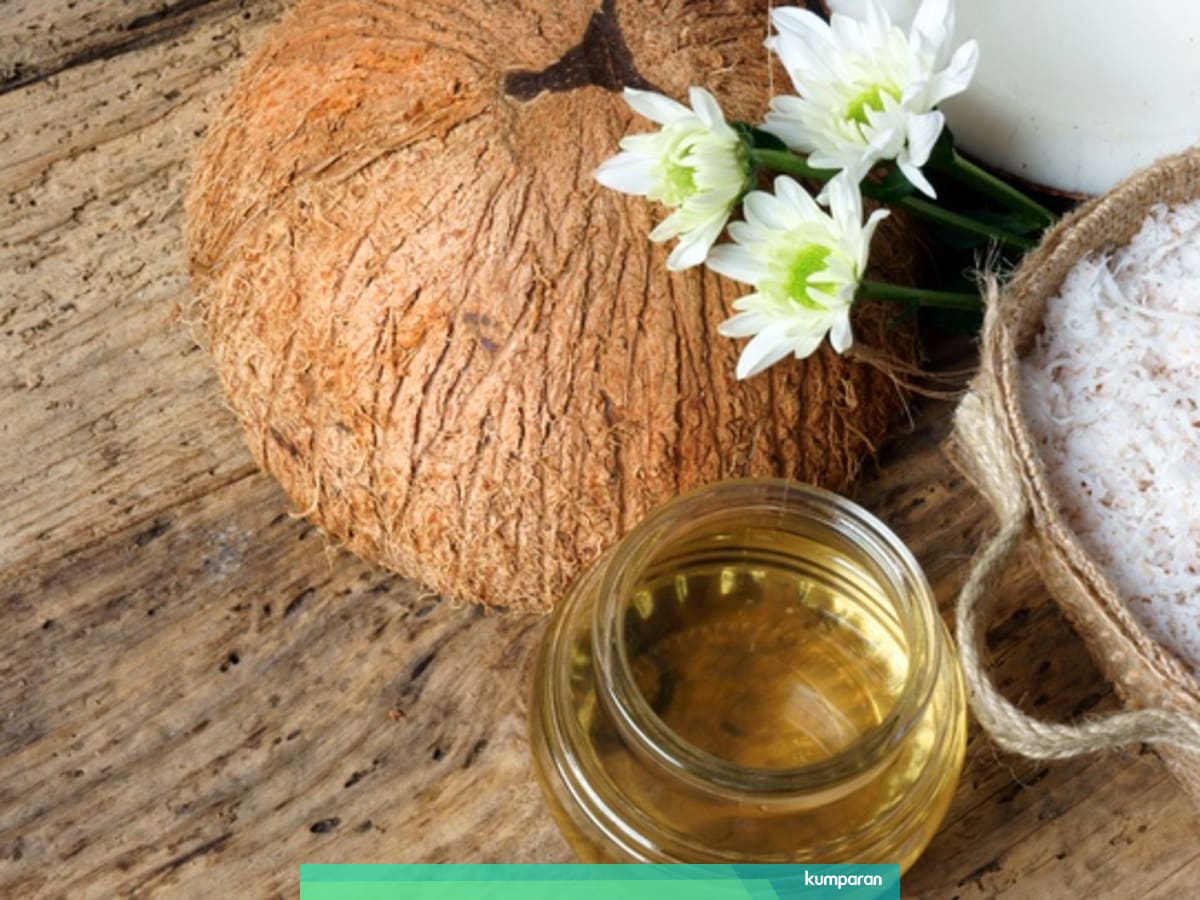 Minum Minyak Kelapa Agar Lancar Melahirkan Benar Enggak Sih Kumparan Com