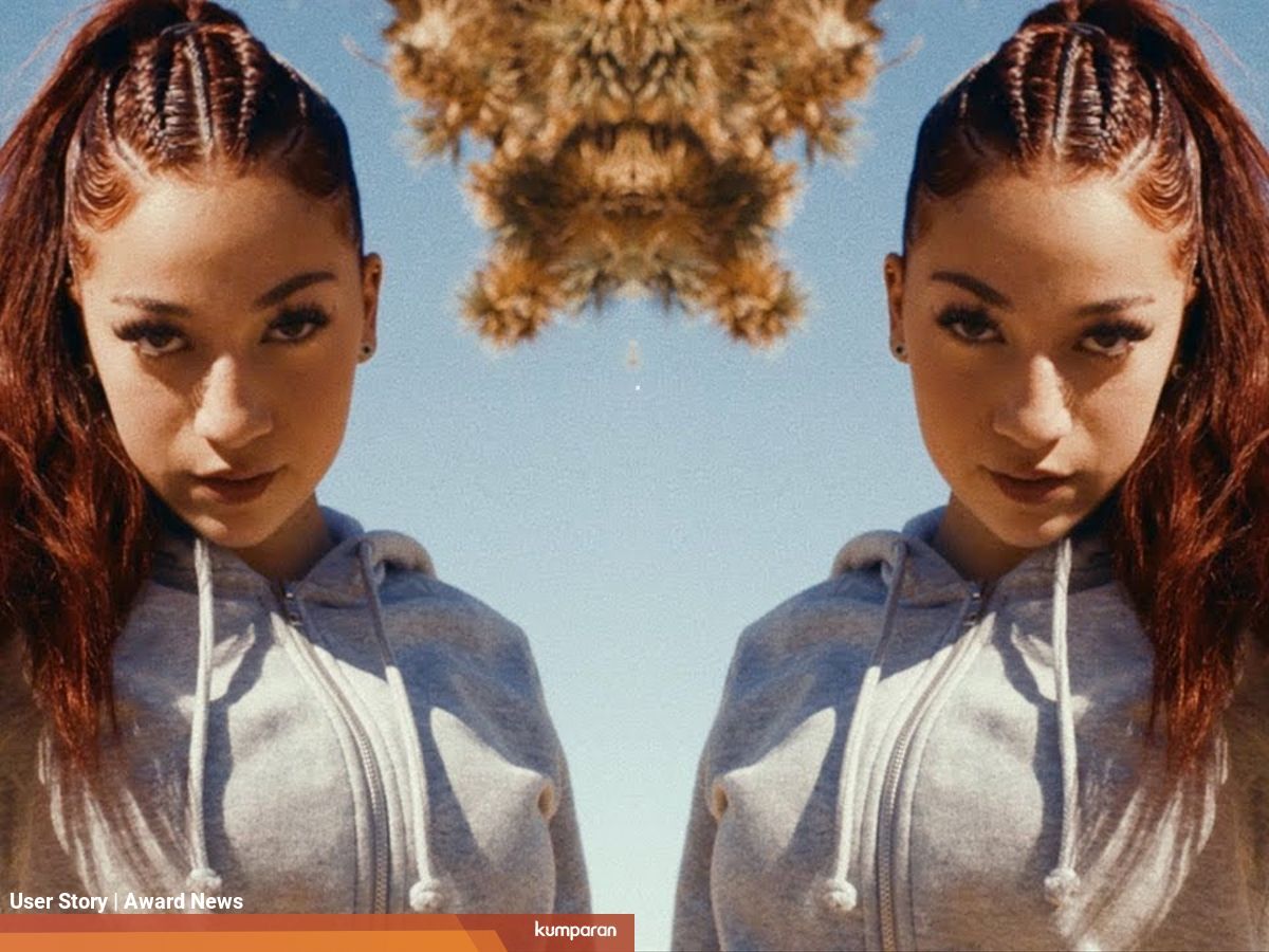 Awkarin Amerika Dan Billboard Cash Bhabie Inside Kumparan Com