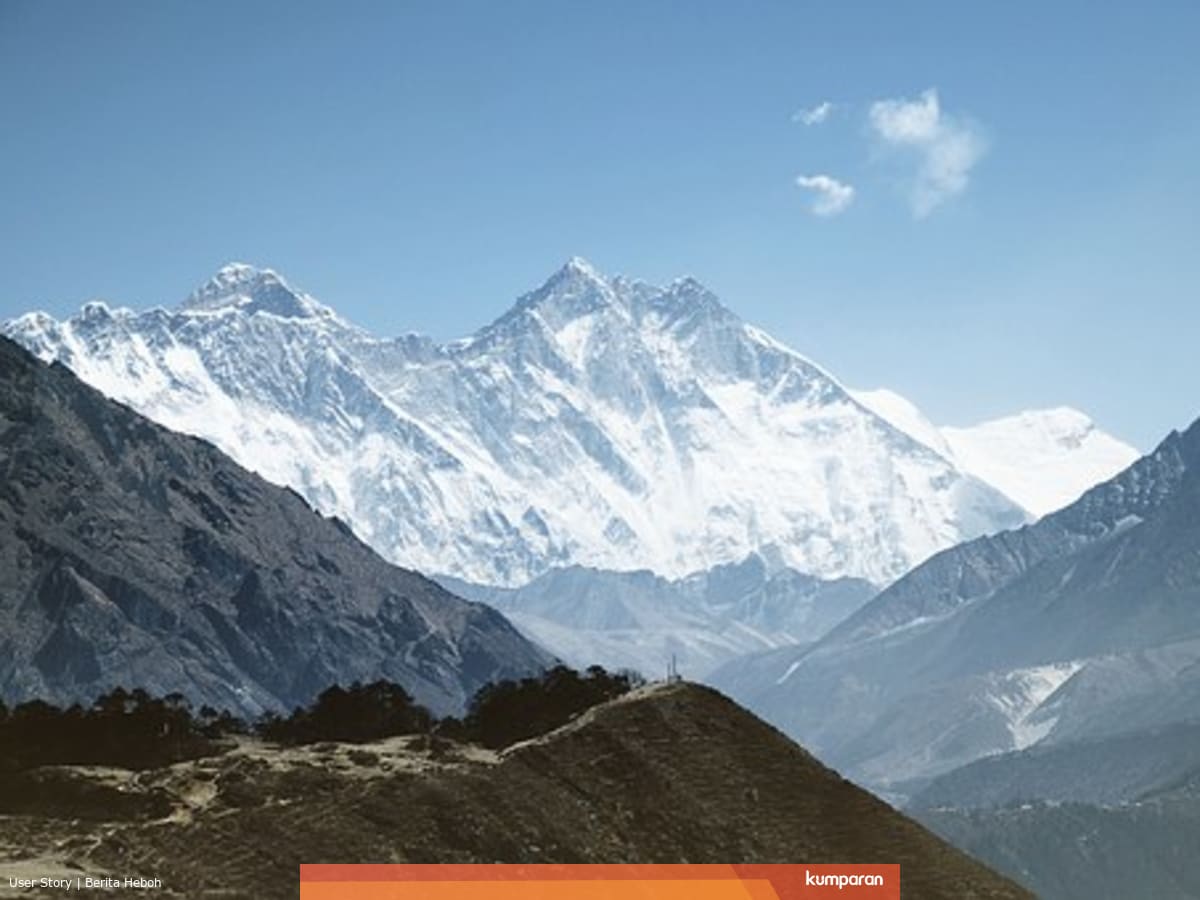 5 Pendaki Indonesia Yang Taklukkan Puncak Everest Kumparan Com