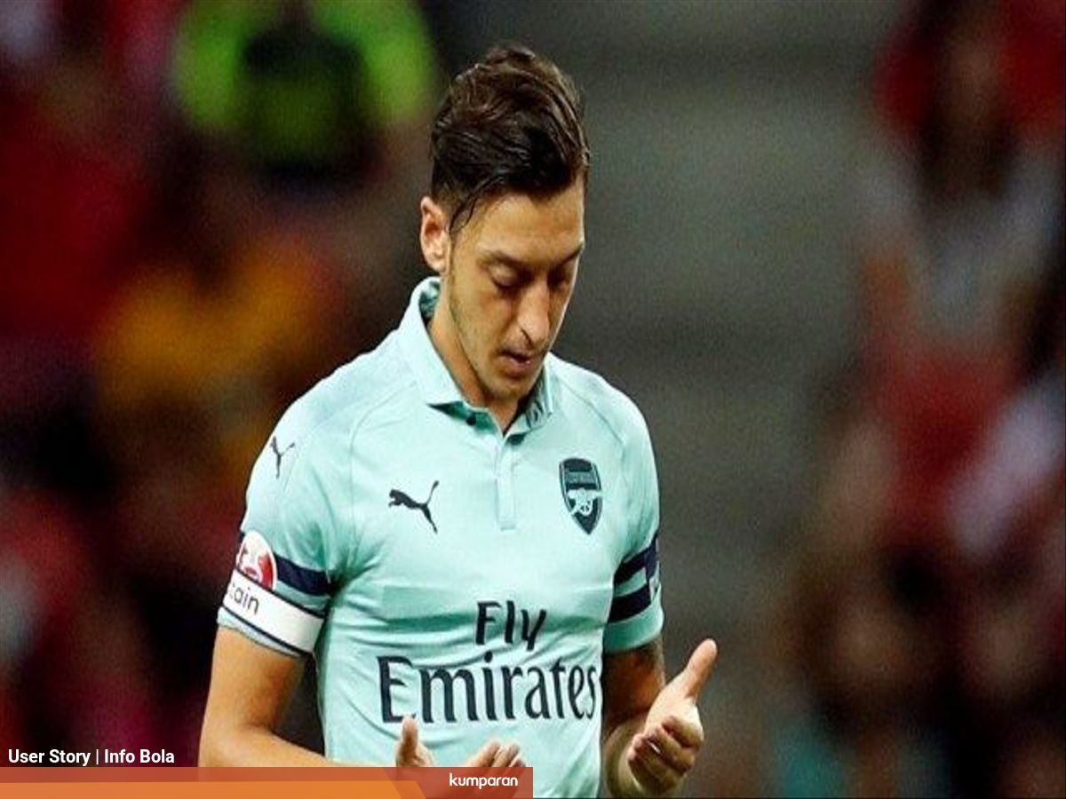 Ada Lantunan Doa Dalam Setiap Langkah Mesut Oezil Untuk Arsenal Dan Uighur Kumparan Com