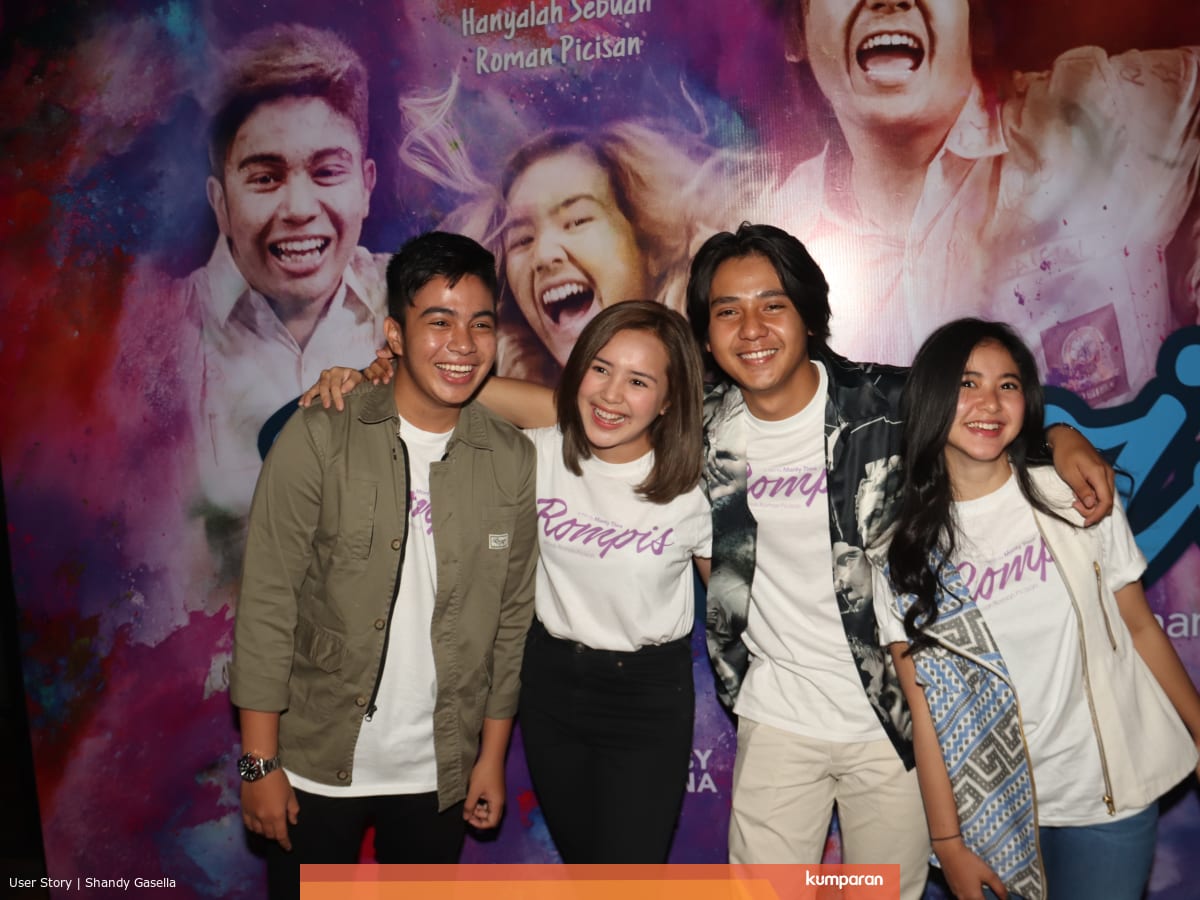 Rompis Roman Picisan Yang Tak Picisan Kumparan Com