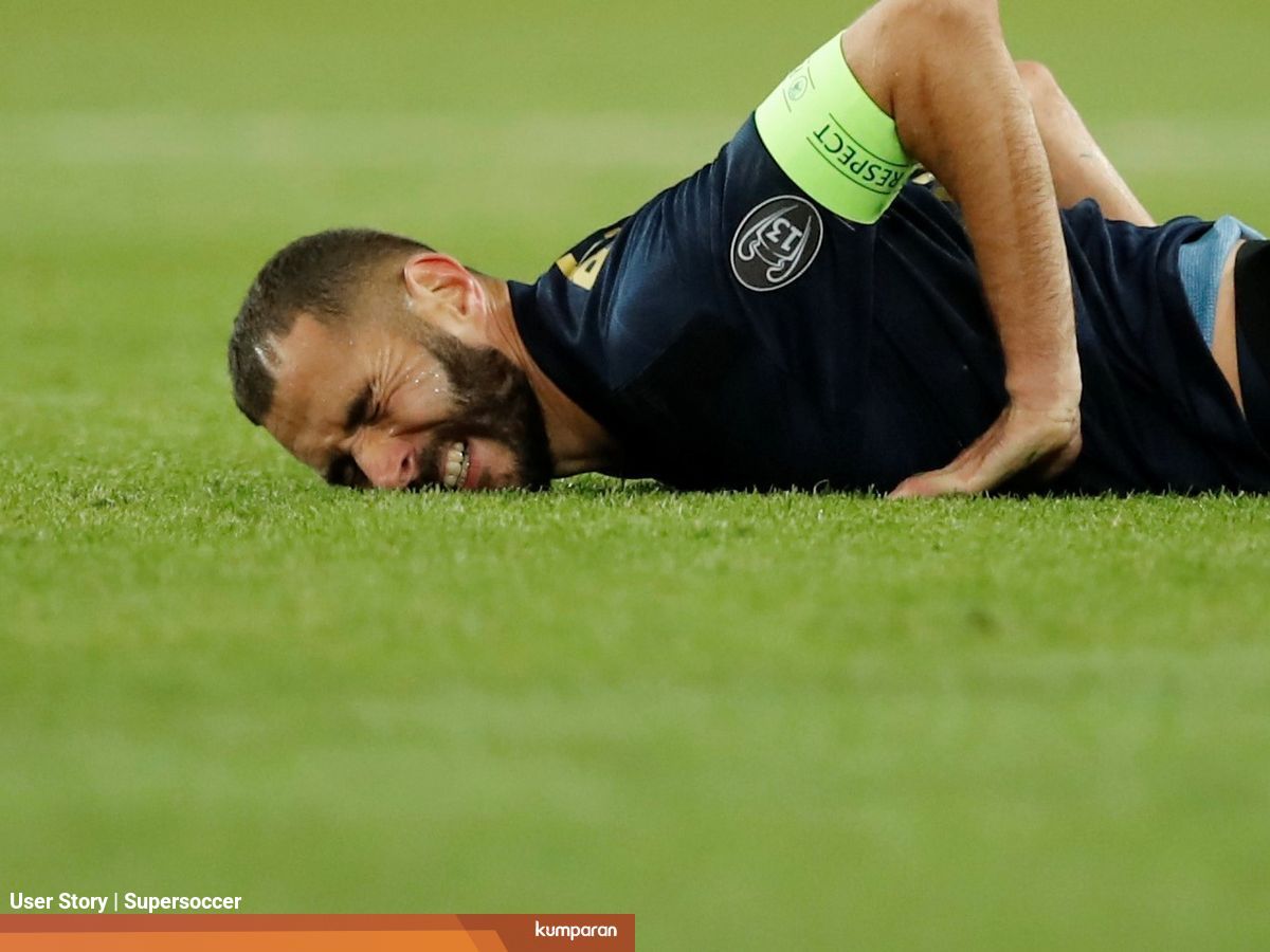 Real Madrid Vs Barcelona Karim Benzema 0 Gol Di 7 El Clasico La Liga Teranyar Kumparan Com