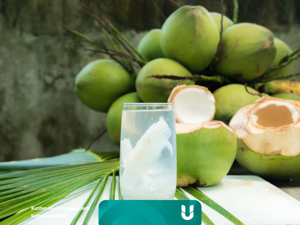 Minum Air Kelapa Di Pagi Hari Apa Manfaatnya Untuk Ibu Hamil Kumparan Com
