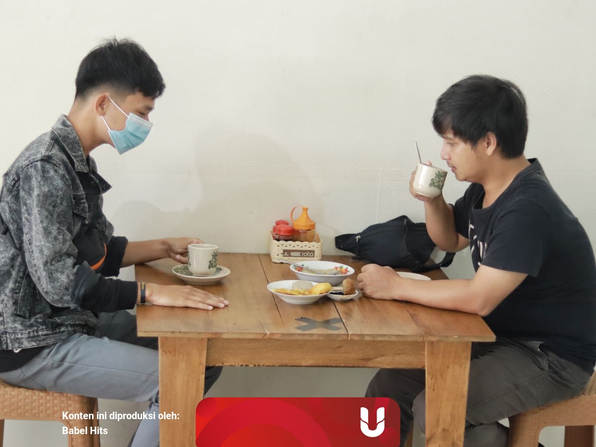 Sensasi Menikmati Kopi Di Warkop Abang Pangkalpinang Kumparan Com