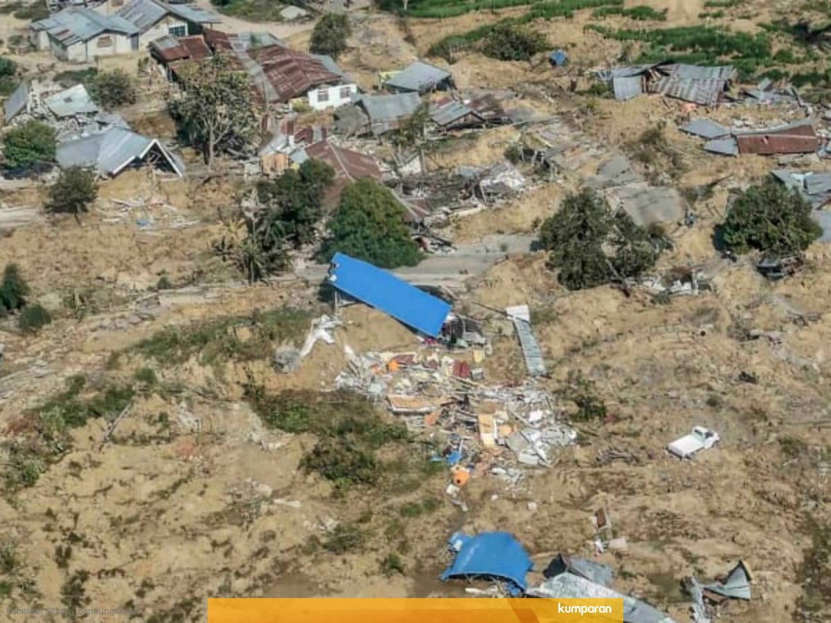 23 Peristiwa Tsunami Di Indonesia Dalam Catatan Sejarah Kumparan Com