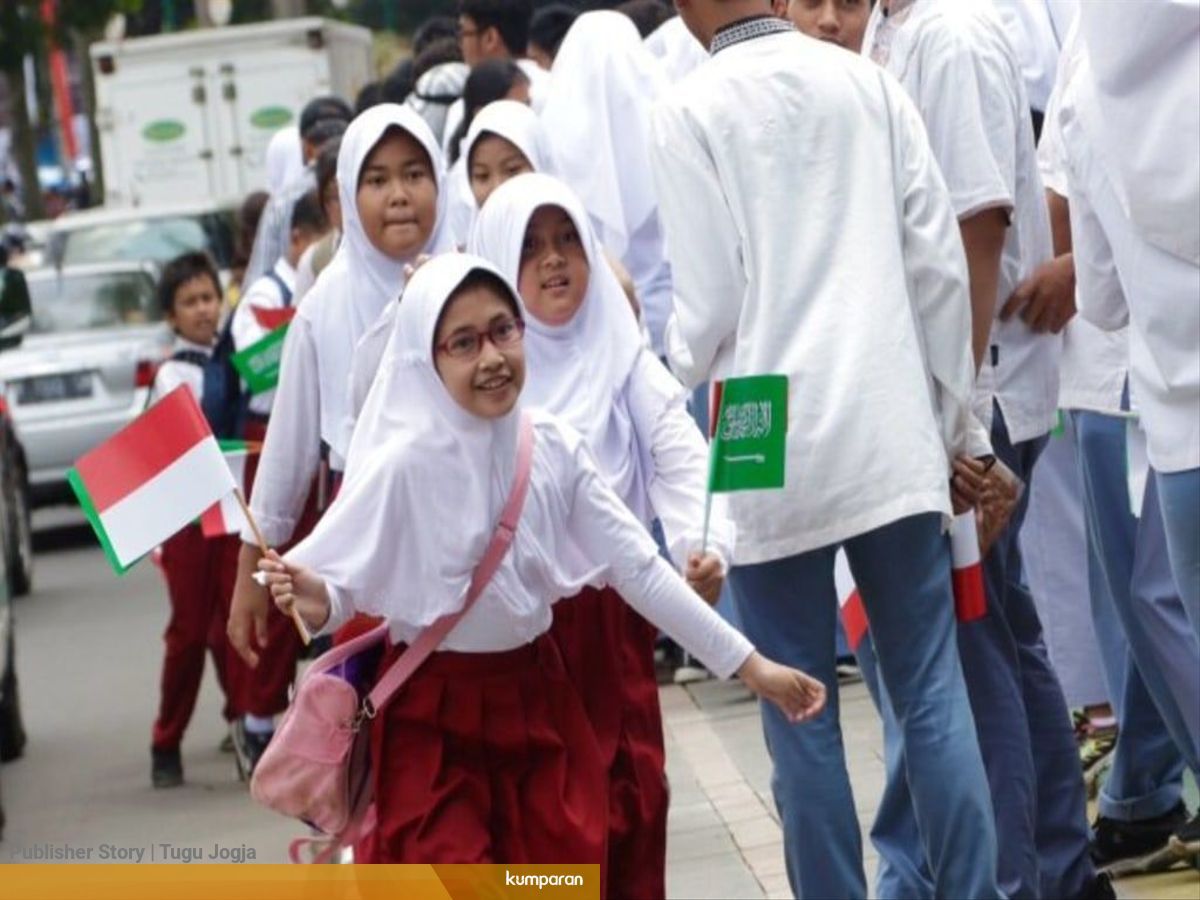 Ori Pengawasan Terhadap Aturan Seragam Di Sekolah Masih Lemah Kumparan Com