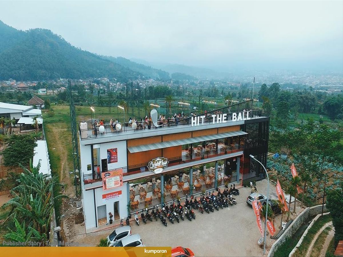 Cokelat Klasik Cafe Yang Jadi Tempat Wisata Kuliner Malang