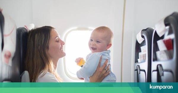 Tips Agar Bayi Merasa Nyaman saat Dibawa Naik Pesawat 