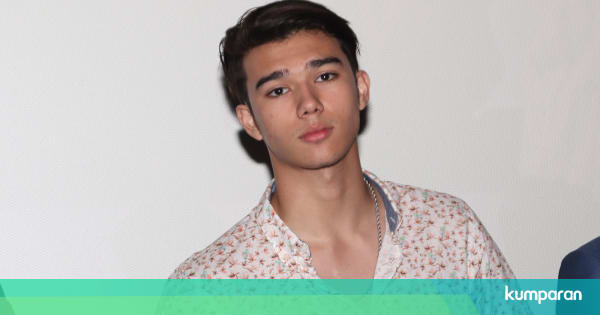 Profil Jeff Smith, Pria yang Sedang Dekat dengan Prilly ...