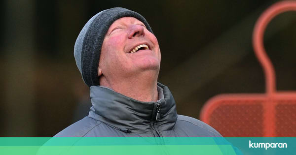 Cerita Robin van Persie soal Gaya Kepemimpinan Sir Alex Ferguson yang Galak - kumparan.com - kumparan.com