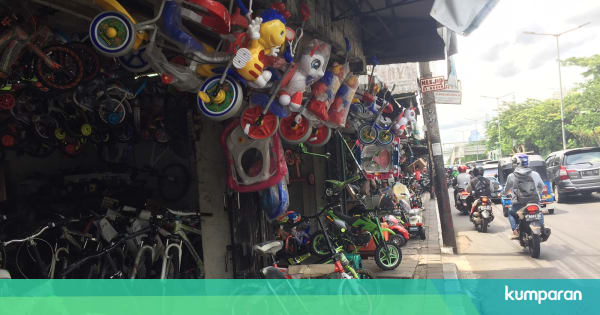 Mengintip Penjualan  Sepeda  Bekas  di  Pasar Rumput Manggarai 
