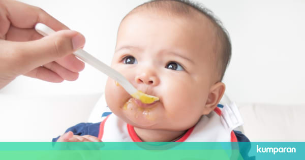  Tips  Agar Bayi Makan Tidak Diemut kumparan com