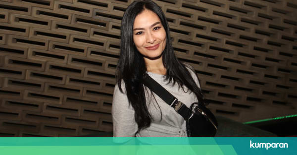 Iis Dahlia: Devano dan Brisia Jodie Enggak Pacaran ...