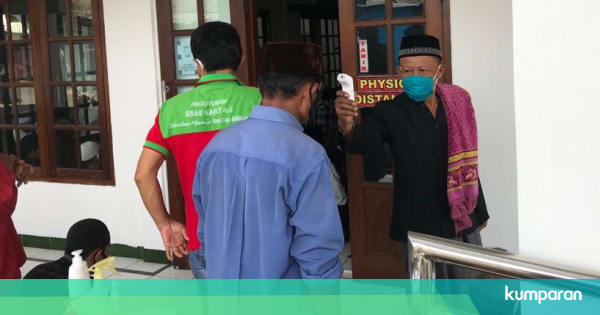 Masjid Di Depok Ikut Anjuran Pemerintah Jamaah Sedih Tak