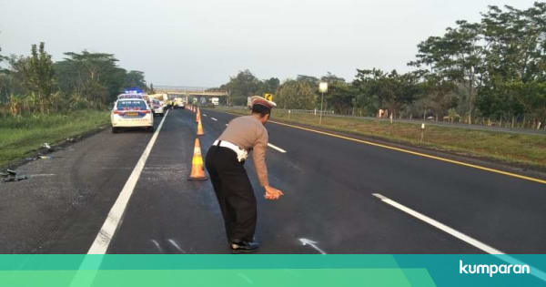 Kecelakaan Truk Pengangkut Motor dengan Avanza di Tol Cipali, 6 Tewas - kumparan.com - kumparan.com