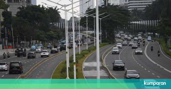 Saat PSBB, Pemotor yang Melintas di Jakarta Wajib Pakai