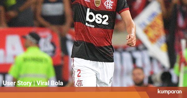 Merinding! Alat Vital Bek Brasil Ini Cedera Gegara Diinjak ...