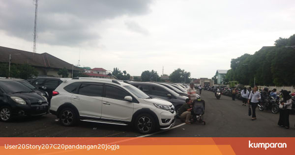 kisah nyata di jogja Kisah Kalangan Bermobil yang Penuhi Parkiran Tes CPNS di 