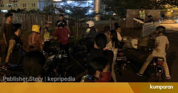 Diduga Balap Liar Puluhan Sepeda  Motor Remaja di Batam  