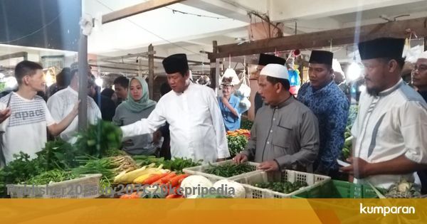 Isdianto Pantau Kenaikan iHargai iBahani iPokoki idii Pasar Baru 